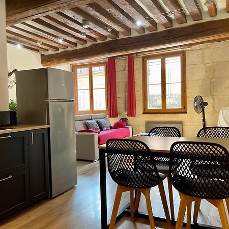 Appartements Chez Delphine Et Guillaume Au Coeur De Semur En Auxois Eksteriør bilde